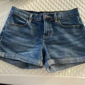 Old navy size 2 Jean shorts